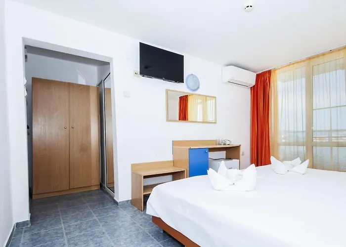 Arsenal 内塞伯尔